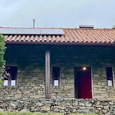 בקתה Aveleira Ecocasa