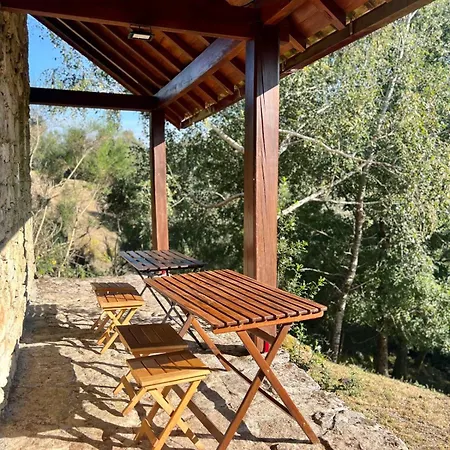 בקתה Aveleira Ecocasa *